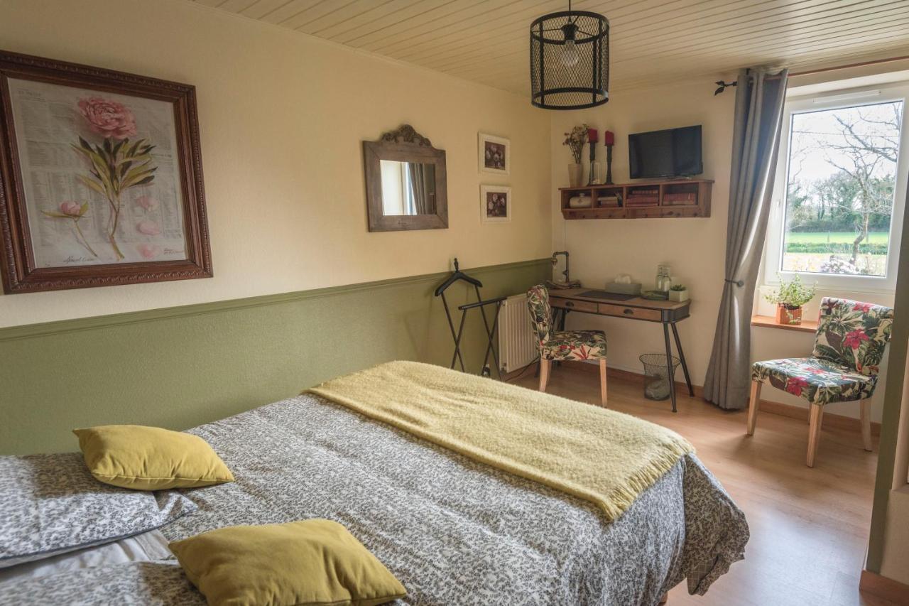 Milizac-Guipronvel シャンブル ドット ティ ア イエー Bed & Breakfast エクステリア 写真